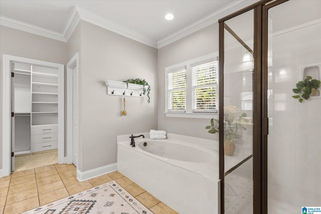 2221 ROSS AVENUE, Hoover, AL 35226