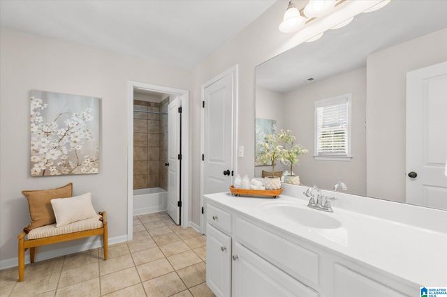 2221 ROSS AVENUE, Hoover, AL 35226