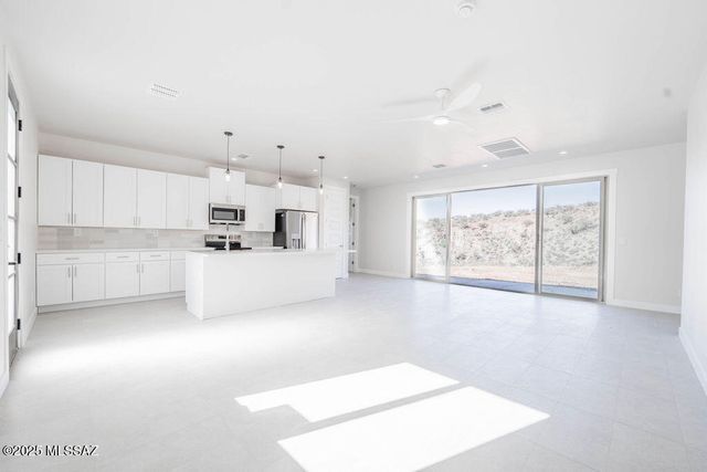 278 Circulo Cerro, Rio Rico, AZ 85648