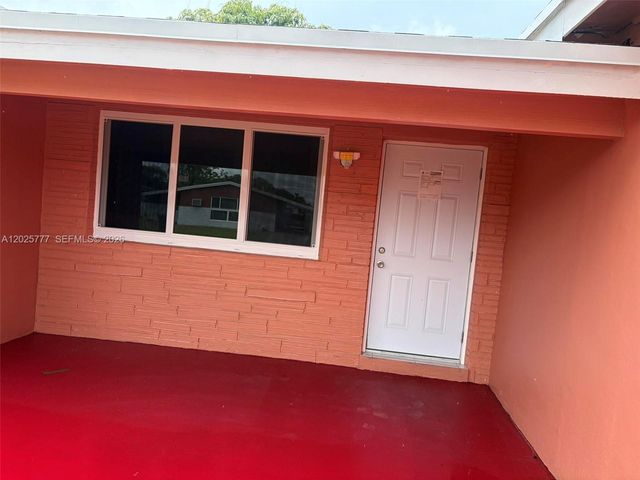 7612 Plantation Blvd, Miramar, FL 33023