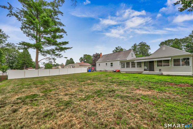 10 Post Road, Enfield, CT 06082