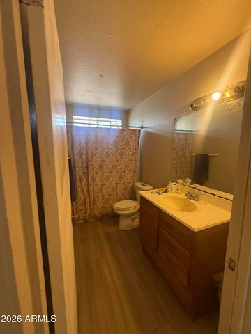 3840 N 43RD Avenue 16, Phoenix, AZ 85031