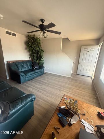 3840 N 43RD Avenue 16, Phoenix, AZ 85031