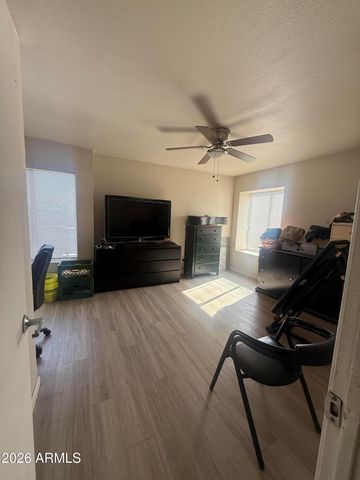 3840 N 43RD Avenue 16, Phoenix, AZ 85031