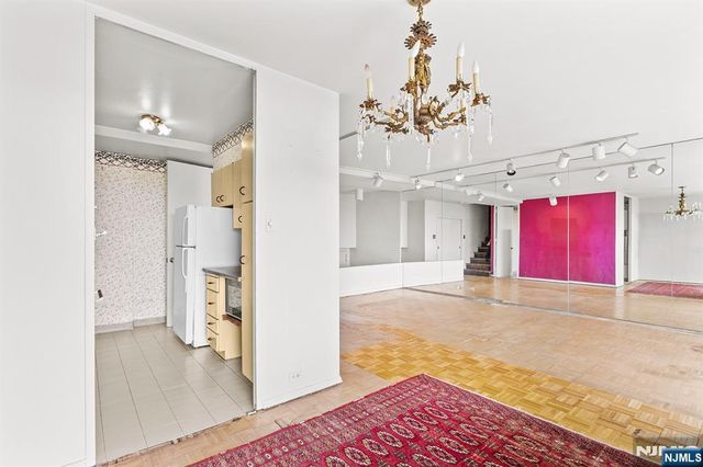 1 Horizon G2, Fort Lee, NJ 07024