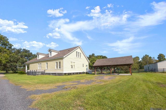 38240 Bantam Tracks Rd, Gonzales, LA 70737