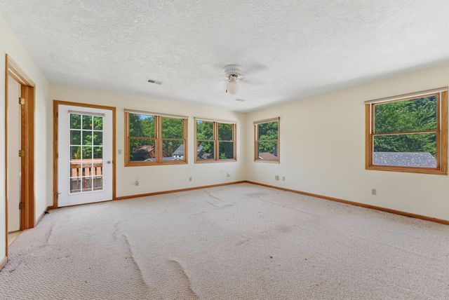 2031 12th Street, East Moline, IL 61244