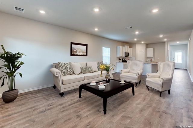 5015 Gully Way, San Antonio, TX 78266