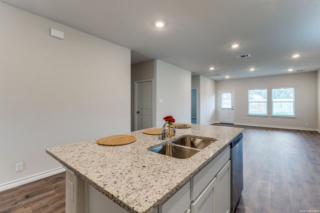 5015 Gully Way, San Antonio, TX 78266