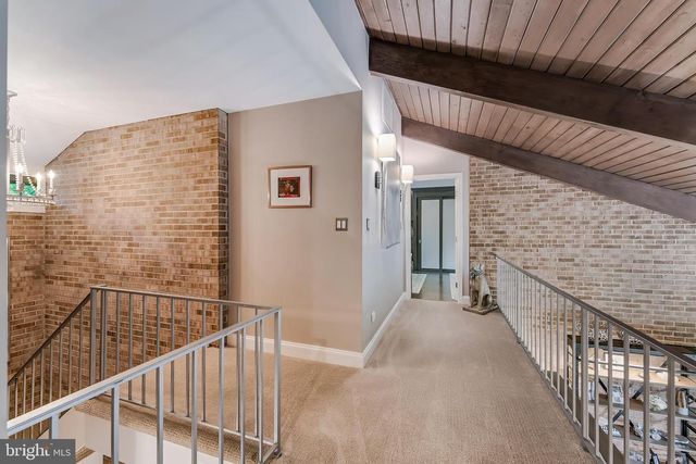 11211 WEDGE DR, Reston, VA 20190
