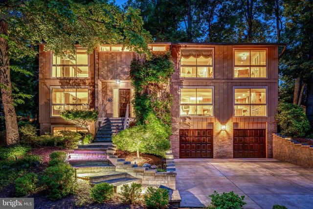 11211 WEDGE DR, Reston, VA 20190