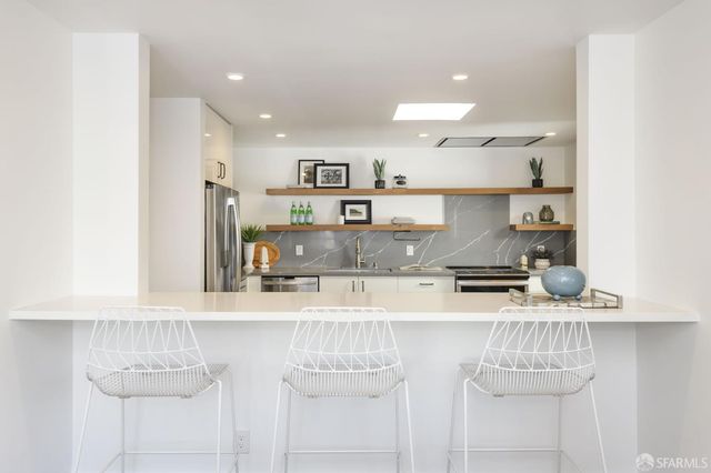 700 Ellsworth Street, San Francisco, CA 94110