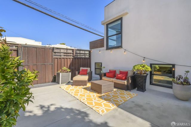 700 Ellsworth Street, San Francisco, CA 94110