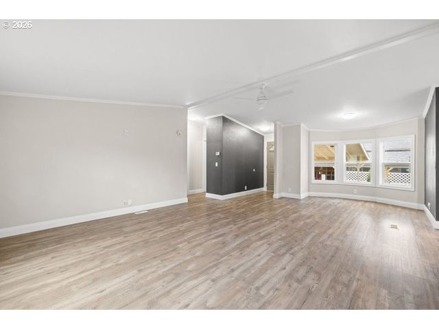 16000 Se POWELL Blvd 48, Portland, OR 97236