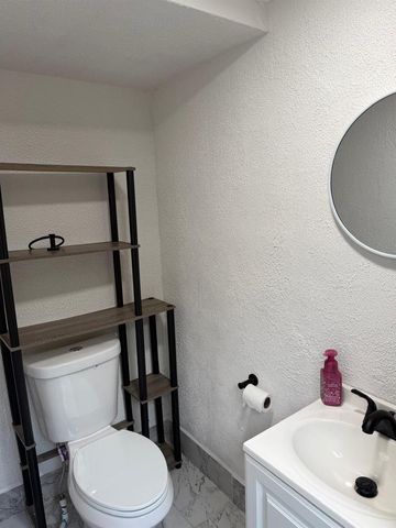 10241 Sleepy Brook Way, Boca Raton, FL 33428