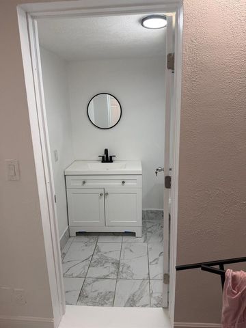 10241 Sleepy Brook Way, Boca Raton, FL 33428