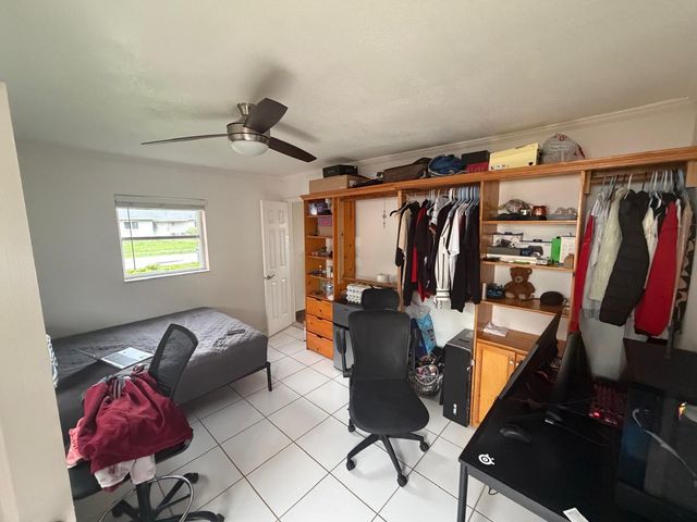 10241 Sleepy Brook Way, Boca Raton, FL 33428
