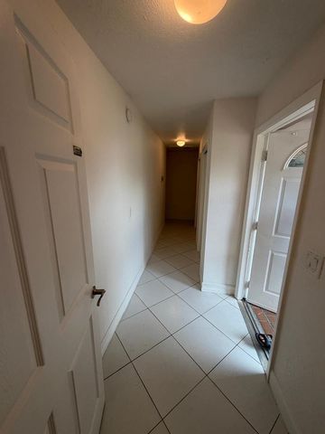 10241 Sleepy Brook Way, Boca Raton, FL 33428