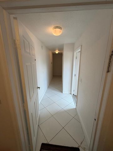 10241 Sleepy Brook Way, Boca Raton, FL 33428