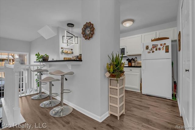 2778 Barclay Way, Ann Arbor, MI 48105