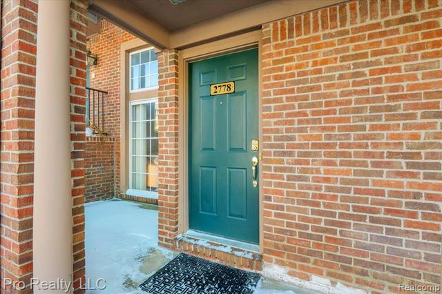 2778 Barclay Way, Ann Arbor, MI 48105