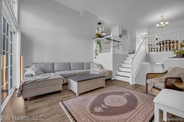 2778 Barclay Way, Ann Arbor, MI 48105