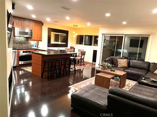4636 Park Granada 159, Calabasas, CA 91302