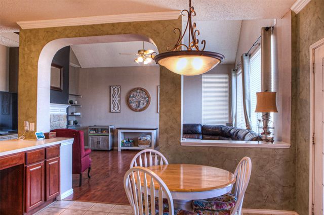 4633 Tanque Drive, Fort Worth, TX 76137