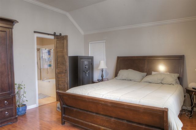 4633 Tanque Drive, Fort Worth, TX 76137