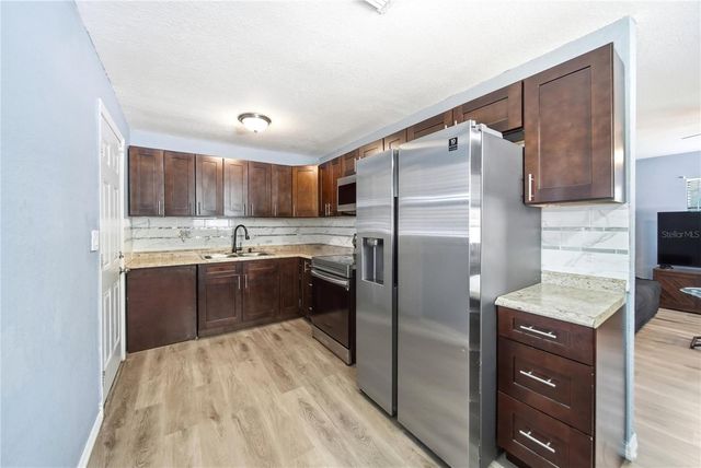 1401 RADLEIGH PLACE, Orlando, FL 32808
