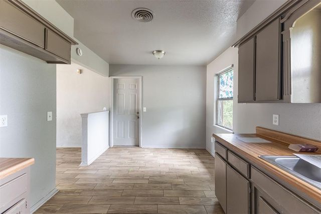 1500 McDonald Drive, Oklahoma City, OK 73130