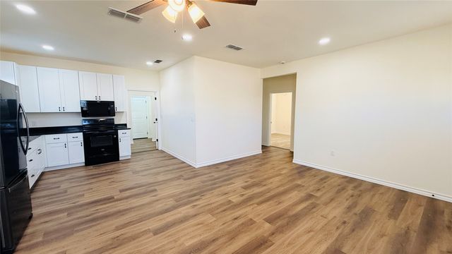 415 Colorado Avenue, Graham, TX 76450