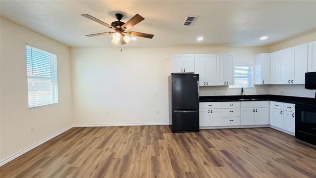 415 Colorado Avenue, Graham, TX 76450