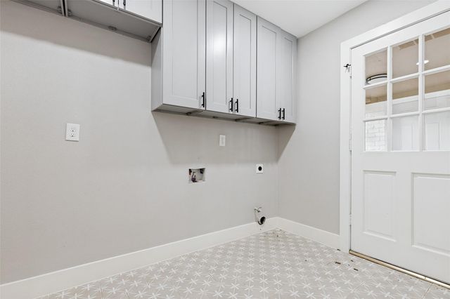 10903 Holly Springs Drive, Houston, TX 77042