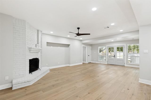 10903 Holly Springs Drive, Houston, TX 77042
