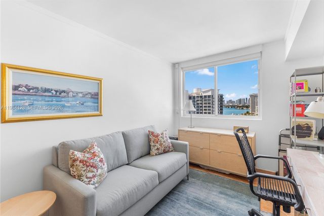 1621 Bay Rd 1202, Miami Beach, FL 33139