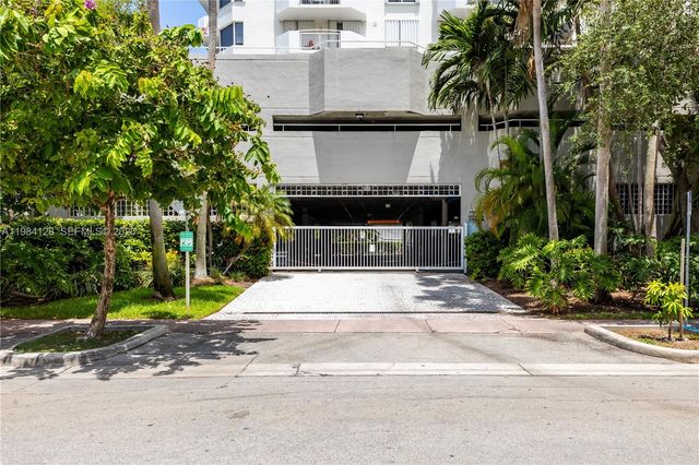 1621 Bay Rd 1202, Miami Beach, FL 33139