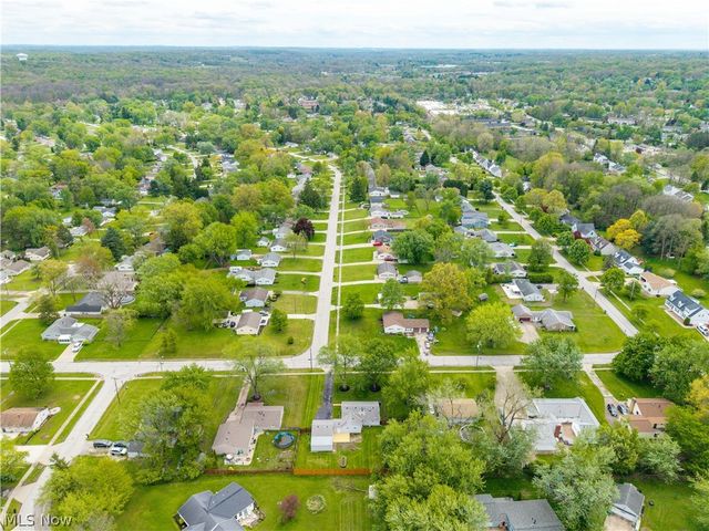 9868 Ridgewood Drive, Twinsburg, OH 44087