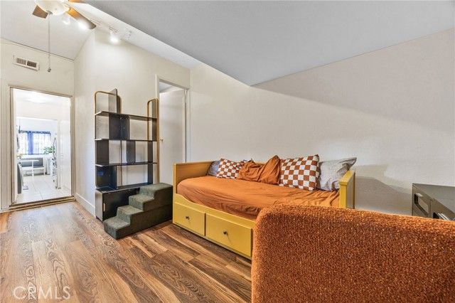 6834 Haywood Street, Tujunga (los Angeles), CA 91042