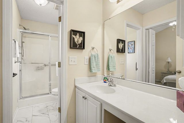 668 Wintercreeper Dr., Longs, SC 29568