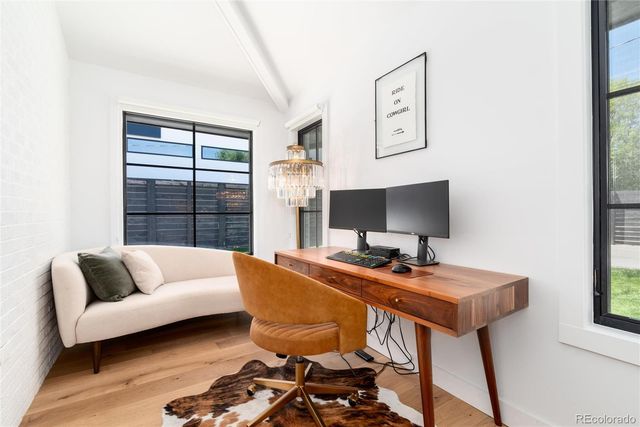 1065 S Monroe Street, Denver, CO 80209