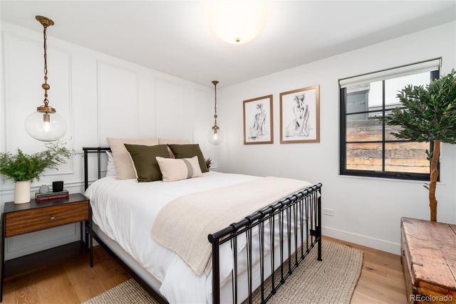 1065 S Monroe Street, Denver, CO 80209