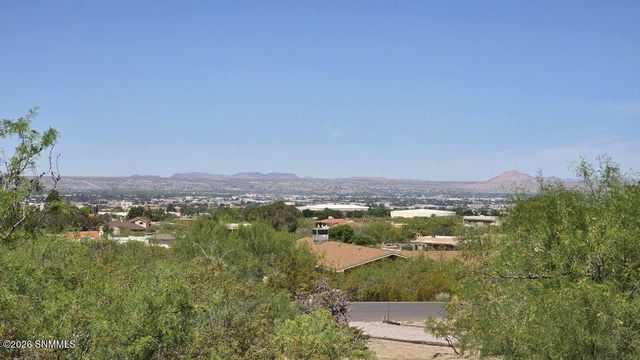 4537 Mockingbird Street, Las Cruces, NM 88011