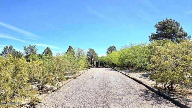 4537 Mockingbird Street, Las Cruces, NM 88011