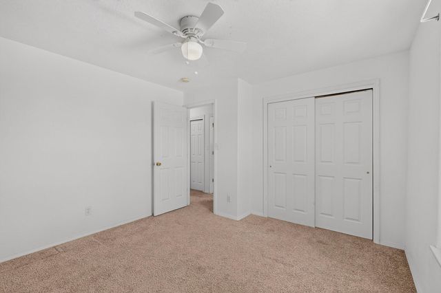 18 Timothy Court, Los Lunas, NM 87031