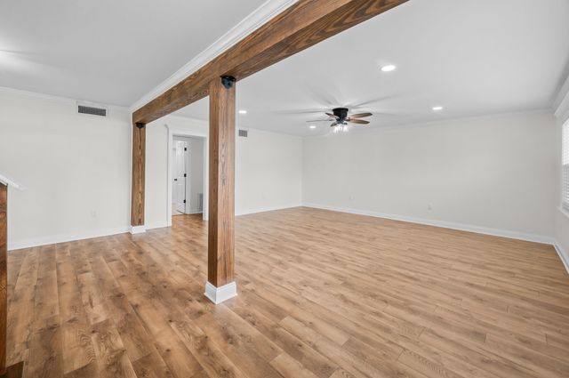 851 Wood St, Houma, LA 70360