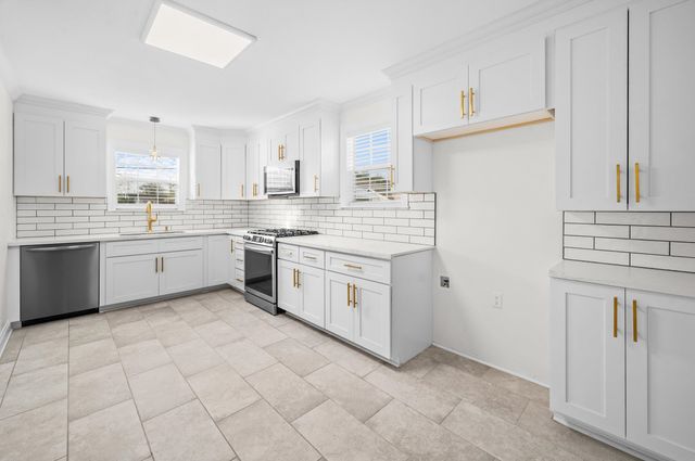 851 Wood St, Houma, LA 70360