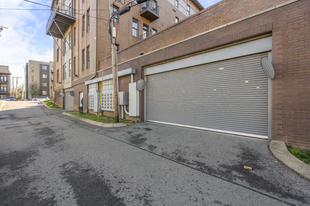 1704 18th Ave, S, Nashville, TN 37212