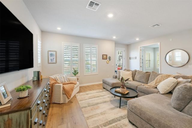 934 MCKINNON SQUARE, Winter Garden, FL 34787