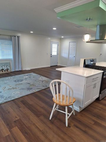 1120 E Mission Road 65, Fallbrook, CA 92028